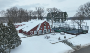 Hut of the Month: The Barn at Woodhill Country Club, Wayzata, MN